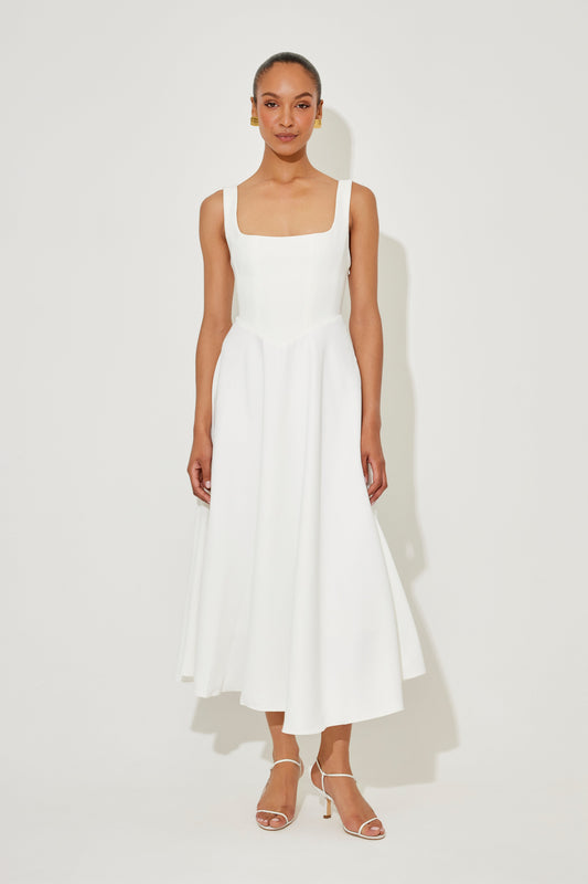 SALMA | VESTIDO FLUIDO Y ATEMPORAL